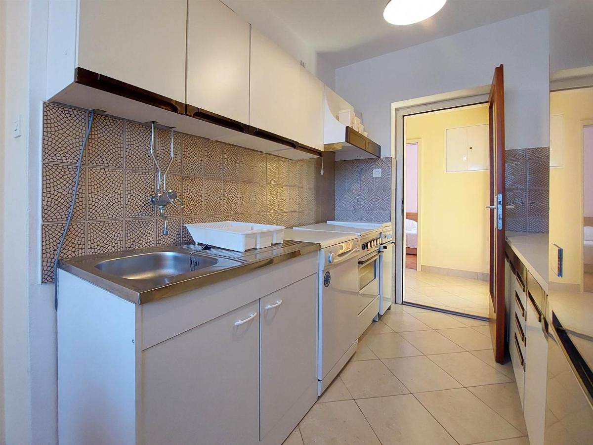 Apartments Nikola Punat Zewnętrze zdjęcie