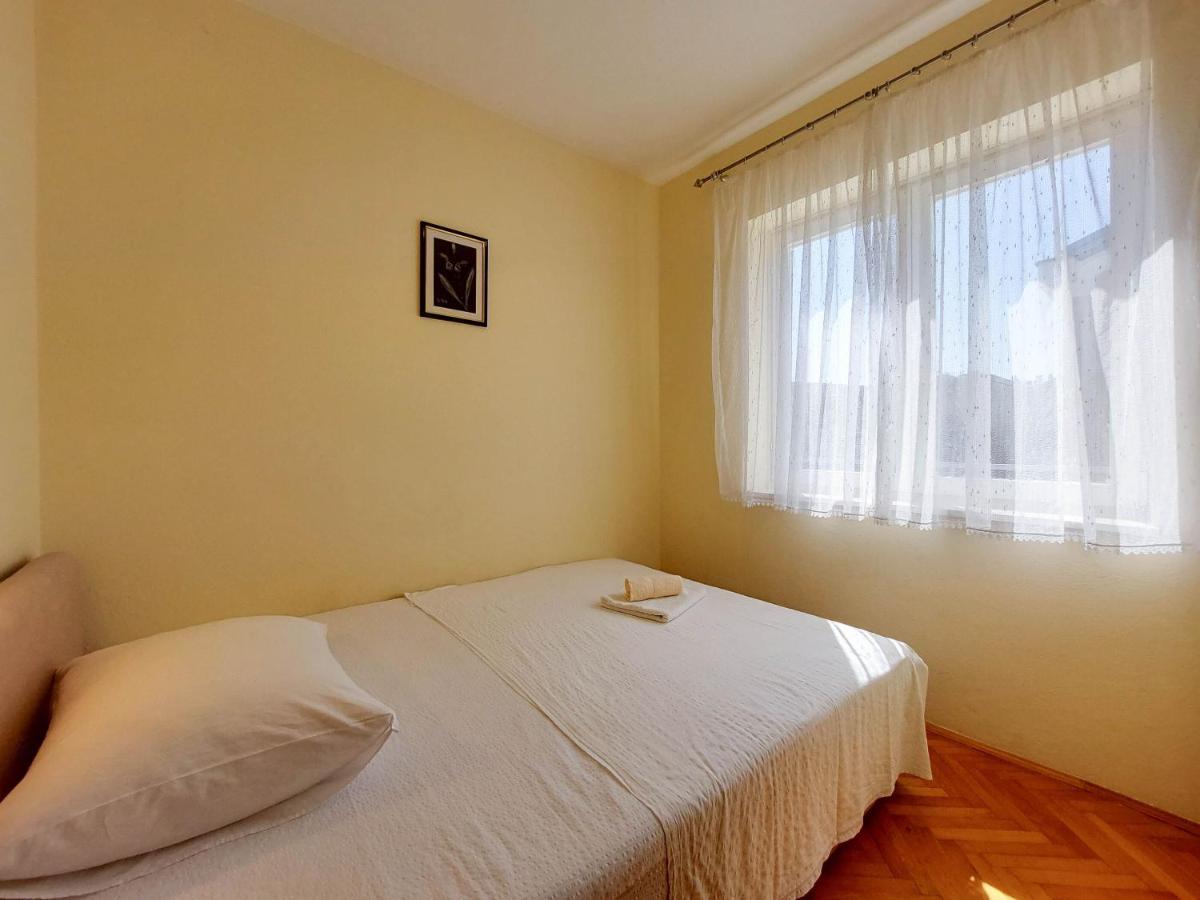 Apartments Nikola Punat Zewnętrze zdjęcie