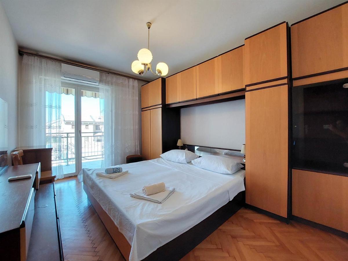 Apartments Nikola Punat Zewnętrze zdjęcie