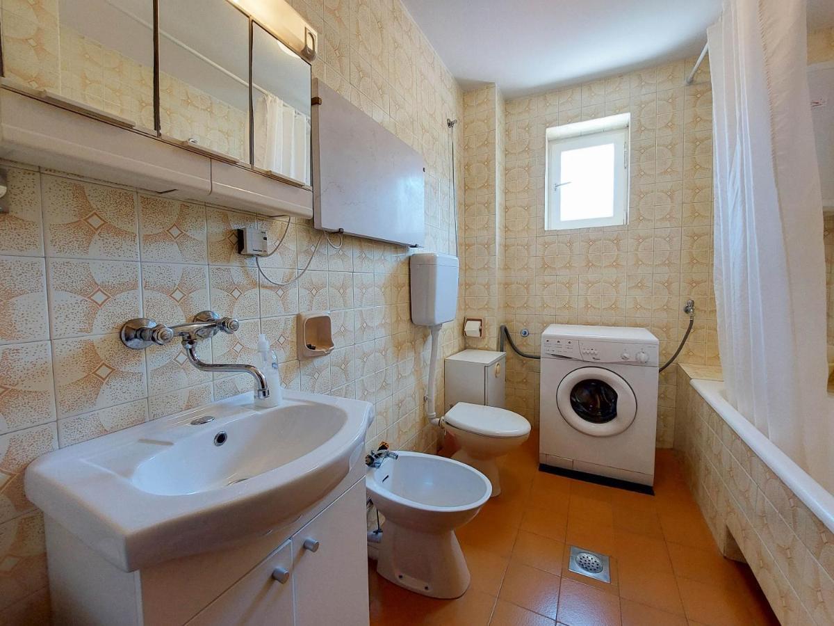 Apartments Nikola Punat Zewnętrze zdjęcie